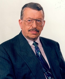 La Flandre militante est en deuil : Roeland Raes (1934-2024) La Flandre militante est en deuil : Roeland Raes (1934-2024)