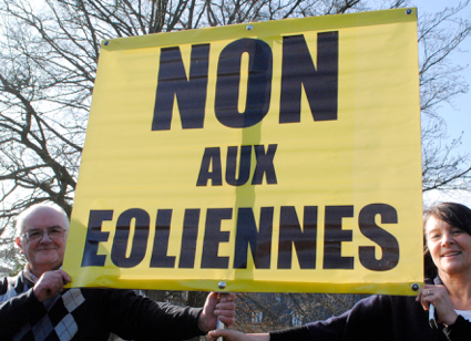 L’ÉNERGIE ÉOLIENNE : LA GRANDE ESCROQUERIE L’ÉNERGIE ÉOLIENNE : LA GRANDE ESCROQUERIE